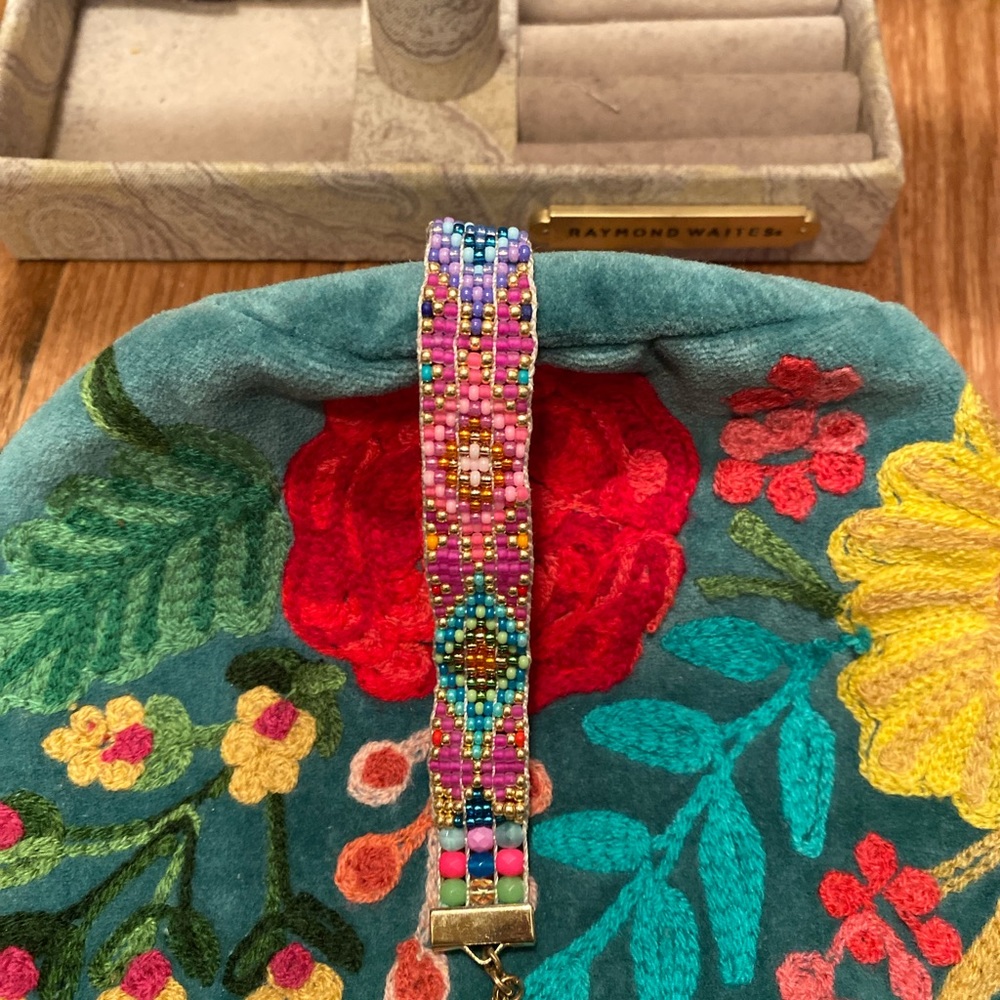 Colorful beaded bracelet